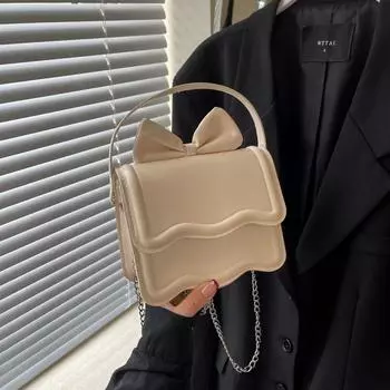 Сумка Xiaoxiangfeng 2024 года, летняя простая модная сумка, простая маленькая квадратная сумка, новая модная сумка-мессенджер чёрный