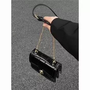 Сумка женская 2024 года, новая популярная сумка-мессенджер с рисунком крокодила и цепочкой, квадратная, нишевая, повседневная, универсальная чёрный