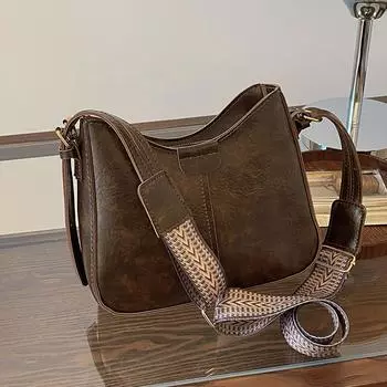 Сумка женская 2024 года, новая ретро-текстурированная сумка-мессенджер, повседневная сумка-ведро для поездок на работу, модная корейская сумка через плечо, женская сумка чёрный