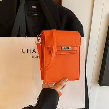 Сумка женская 2024 Новая мода одно плечо косой пролет сумка для мобильного телефона вертикальная вертикальная универсальная женская сумка с замком чёрный