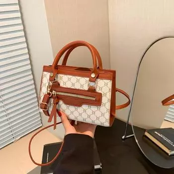 Сумка женская 2024 новая модная сумка локомотив контрастного цвета текстура ниша универсальная сумка через плечо