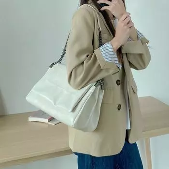 Сумка женская большая вместимость 2025 новая модная и универсальная модная интернет-сумка-цепочка знаменитостей через плечо сумка-тоут на одно плечо 31x11x21cm белый