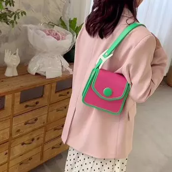 Сумка женская летняя новая красочная PU модная регулируемая сумка через плечо с магнитной пряжкой маленькая квадратная сумка