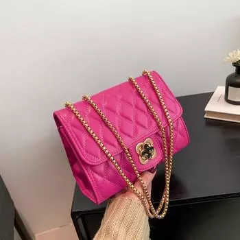 Сумка женская модная сумка через плечо Niche Foreign Универсальная косая сумка Span с текстурированной цепочкой с поворотным замком Маленькая квадратная сумка розы красного