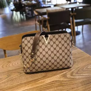 Сумка женская модная сумка с принтом в виде ракушки 2024 года, новая модная ретро-сумка с цепочкой, простая одно плечо, косая женская сумка