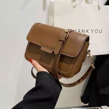 Сумка женская новая модная контрастная цветная одно плечо подмышкой маленькая квадратная сумка версия текстура ретро косая сумка одна сумка чёрный