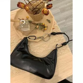 Сумка женская новая модная высококачественная текстура нишевый дизайн цепочка подмышечная сумка популярная сумка-мессенджер в этом году чёрный