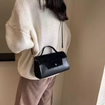 Сумка женская сумка 2024 осень зима новая корейская версия простая модная сумка-мессенджер женская ретро матовая сумка через плечо hbag tide чёрный