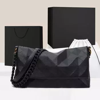 Сумка Женская сумка, складная сумка-тоут, новинка 2023 года, сумка с бриллиантовой цепочкой под мышками, длина 28 см, ширина 8 см, высота 16 см чёрный