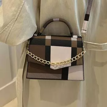 Сумки сращивание цепи маленькая квадратная сумка женская 2024 осень простота новый универсальный нишевый дизайн портативная сумка-мессенджер чёрный