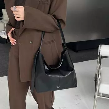 Сумки-тоуты Женские сумки через плечо на осень и зиму Сумка-тоут Cloud на одно плечо Большая вместимость Сумка для дальних поездок через подмышку чёрный