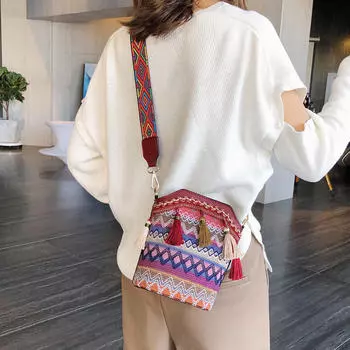 Сумки в стиле хиппи, женская элегантная многофункциональная сумка через плечо с вышивкой для пляжных путешествий красный