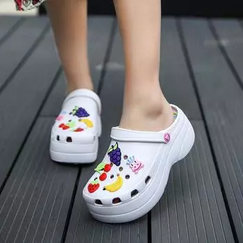 Summer Amazon slope heel women s shoes platform casual hole women s sandals Korean version of student sandals drag 35