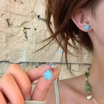 Summer Clear Ice Crystal Little Flower Earrings Female Stud Earrings Fancy Elegant Generous Earrings Exquisite Niche Design S925 Silver Needle-Ice Blue Flower Pair