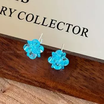 Summer Clear Zircon Flower Stud Earrings for Women 2025 New Arrival Small Delicate Earrings Unique Design Fancy Earrings Icy Blue small flower stud earrings-Silver Needle