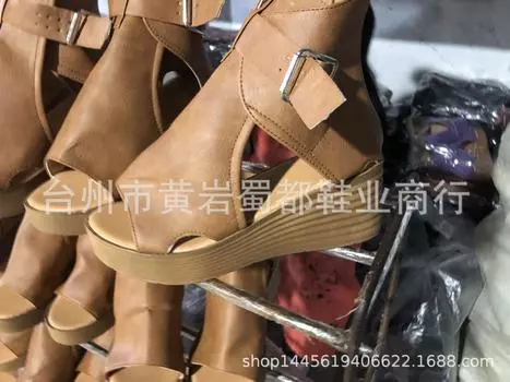 Summer high-heeled sandals women s 2025 summer new high-top slope heel thick-soled fish mouth sandals large-size cool boots hollowed out 35 чёрный