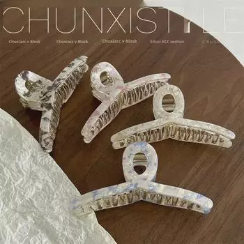 Summer Honey Tea Hair Clip: Gentle, Extra Large, Easy-to-Use Hair Claw for Full Hair