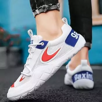 Summer lightweight men s shoes 2024 new mesh breathable versatile soft sole casual shoes Internet celebrity trendy shoes flat driving shoes 39