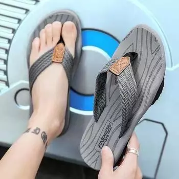 Summer Men s Thick Soled Herringbone Flip Flop with Clip on Feet Beach Slippers Size 39-40 серый