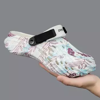 Summer Men Sandals Clogs Outdoor Garden Clogs Hole Shoes Male Casual Shoes Water Shoes Comfort Home Soft Slippers Plus Size 47 40