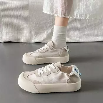 Summer new breathable little white shoes casual big head shoes versatile Korean version board shoes platform muffin shoes women s shoes 35