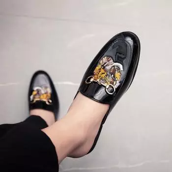 Summer new bright leather bag head slippers one pedal heelless men s shoes casual lazy bean leather sandals can be 38