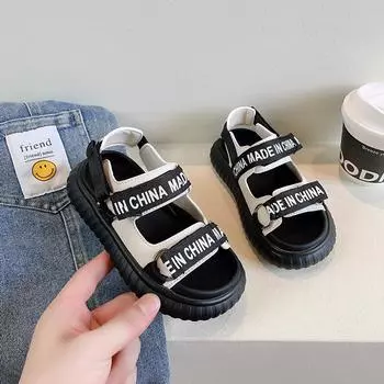 Летние новые классные сандалии для мальчиков с открытым носком, нескользящие, 2024, классическая детская спортивная обувь на липучке для девочек, детская обувь на платформе в корейском стиле 23 чёрный