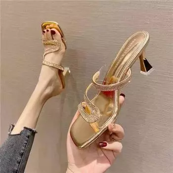 Летние Новые Дизайн в форме ромба Средний каблук Модные шлепанцы Туфли на высоком каблуке Тапочки Тонкий каблук Носить Женские шлепанцы 35