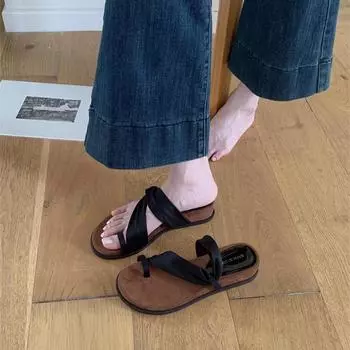 Summer new fashion niche design wedge heels slippers women s head open toe low heel with skirt women s shoes 35