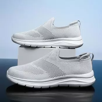 Summer new men s low-top fly-woven breathable casual sports cover foot climb large size 48 men s shoes 39