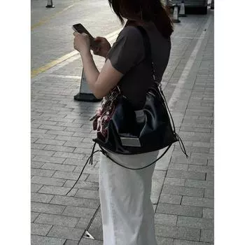 Summer New Trendy Fashion Retro Underarm Bag Commuter Tote Bag Niche Shoulder Vintage Bag Crossbody Bag Women Black