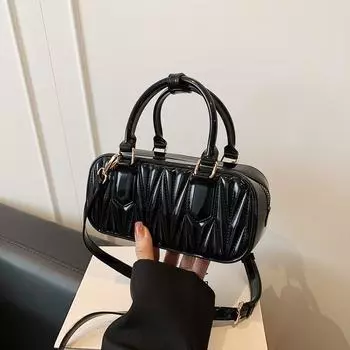 Summer new versatile small bag women s messenger bag is now popular diamond portable small square bag чёрный