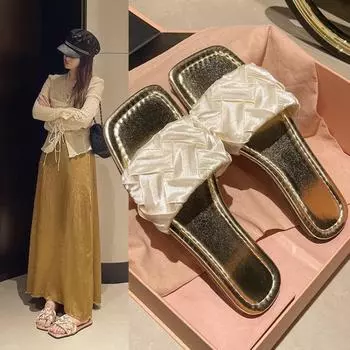 Летние тапочки для женщин, плиссированные шлепанцы, балетки, 2024, новые корейские тапочки, женские сандалии, зеленые туфли без застежек, большой размер 36-42 35 золотистый