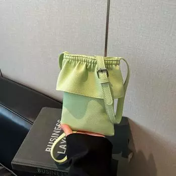 Summer small bag women s new versatile messenger bucket bag popular mobile phone bag зелёный