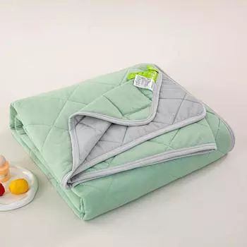Summer Solid Color Bedding Air Conditioner Quilt For Home Use Lightweight Gift Mint Green,100x150cm