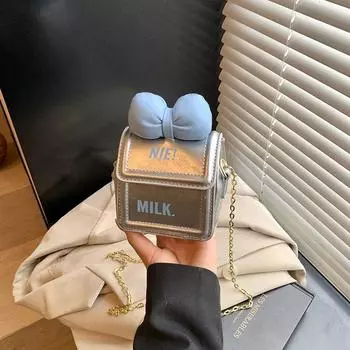 Summer Summer Yellow Dopamine Niche Style Mini Crossbody Small Bag Female 2025 New Arrival Cute Chain Coin Purse Silver