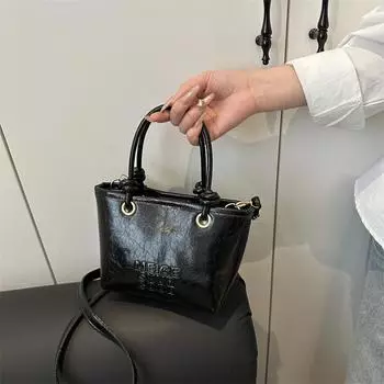 Summer super fire silver small bag women s 2025 new trendy fashion versatile messenger bag premium sense portable чёрный