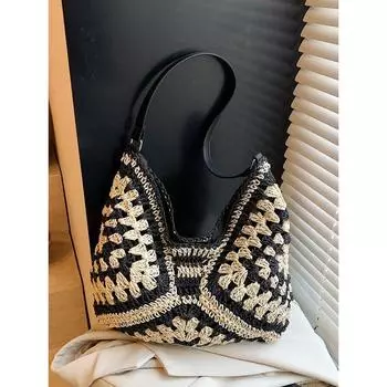 Summer Super Popular Large Capacity Straw Woven Bag Women s 2025 New Arrival Seaside Vacation Style Relaxed Woven Tote Bag Pattern one