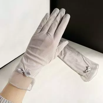 Sun Protection Gloves Women s Ice Silk Thin UV Protection Lace Summer Driving Electric Car Non Slip Touch Screen Breathable Small Bows Gray All yards