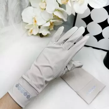 Sun Protection Gloves Women Summer Ice Silk Thin Outdoor Cycling Electric Car Driving Sun Protection UV Protection Lengthened Touch Screen Smiling face medium long sunscreen beige All yards