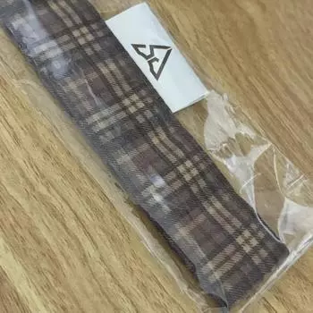 Sungjin Solo Check Strap + Chung Kon Slogan