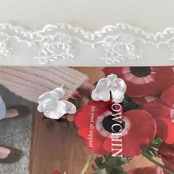 Супер белые легкие роскошные серьги-гвоздики Mori Phalaenopsis женские французские ретро элегантные серебряные серьги-иглы серьги нишевого дизайна 925 silver needle