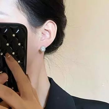 Super Flash Full Zirconium Beans Metal Stud Earrings Women S Heavy Industry Light Luxury Elegant Fashion Personality Versatile Temperament Earrings