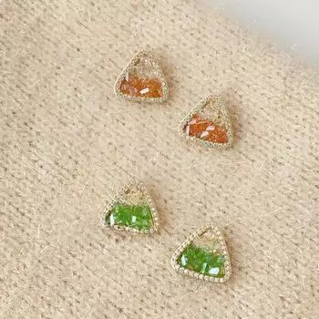 Супер красивые треугольные серьги с кристаллами градиентного цвета для женщин, модные стильные серьги с геометрической формой для вечеринки оранжевый