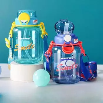 Супер милые красивые детские чашки, студенческая чашка с ремешком и соломой, портативный чайник большой емкости для мужчин и женщин с прыгающей крышкой 700ml