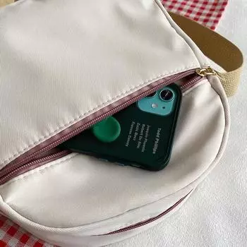 Супер пожарная нейлоновая сумка с шахматной сеткой для женщин 2024 года, новая корейская версия, ретро, универсальная повседневная сумка-мессенджер, студенческий рюкзак чёрный