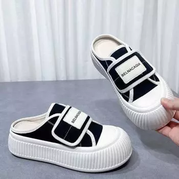 Супер пожарная сумка головные полутапочки женская верхняя одежда лето 2025 новые ленивые толстые подошвы белые парусиновые классные тапочки сандалии 35 чёрный