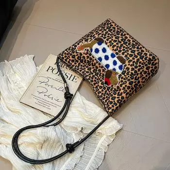 Суперпопулярная сумка с леопардовым принтом для женщин на осень и зиму, новая универсальная сумка на одно плечо, модная сумка-ведро