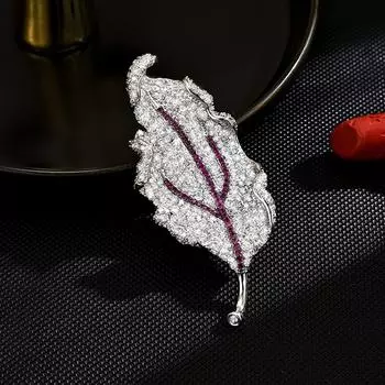 SUYU Women s Light Luxury Design Elegant Inlaid Zircon Leaf Brooch Fashionable And Versatile Niche Design Sense Brooch