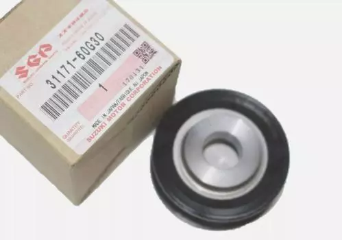 SUZUKI ОРИГИНАЛЬНЫЙ НАТЯЖНОЙ ШКИВ 3117160G30
